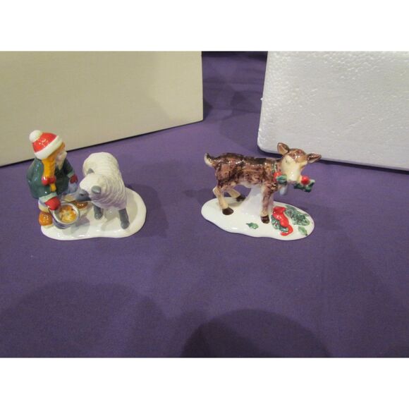Dept 56, Christmas at the Farm, farm figures *** - Picture 6 of 7